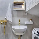 בית נופש Avra - Island Living In *